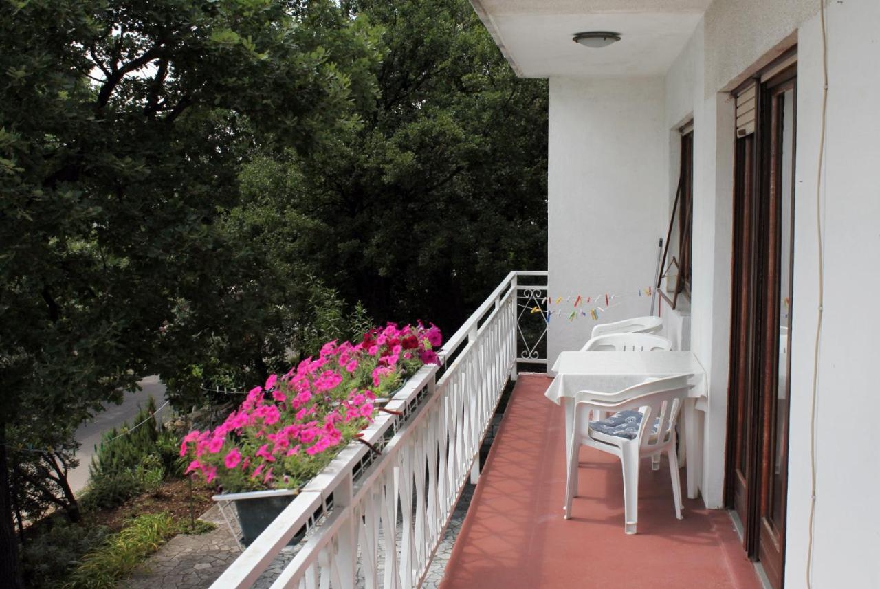 Apartments With A Parking Space Novi Vinodolski - 2423 外观 照片